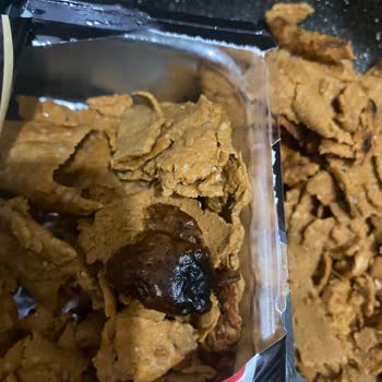 Aldığım Ürünün İçinden Yanık Ve Tanımsız Parça Çıktı