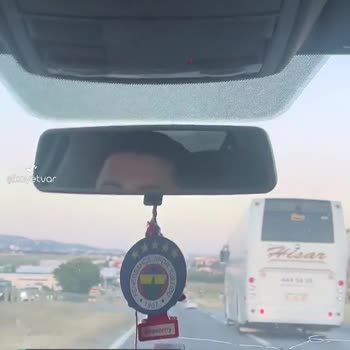 Hisar Turizm Yolcu Otobüsü Şoförünün Tehlikeli Tavırları!