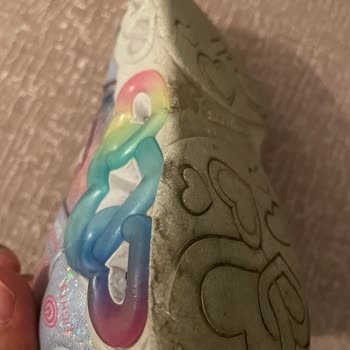 Çocuk Ayakkabısı Kısa Sürede Parçalandı, Garanti Sorumluluk Kabul Etmiyor