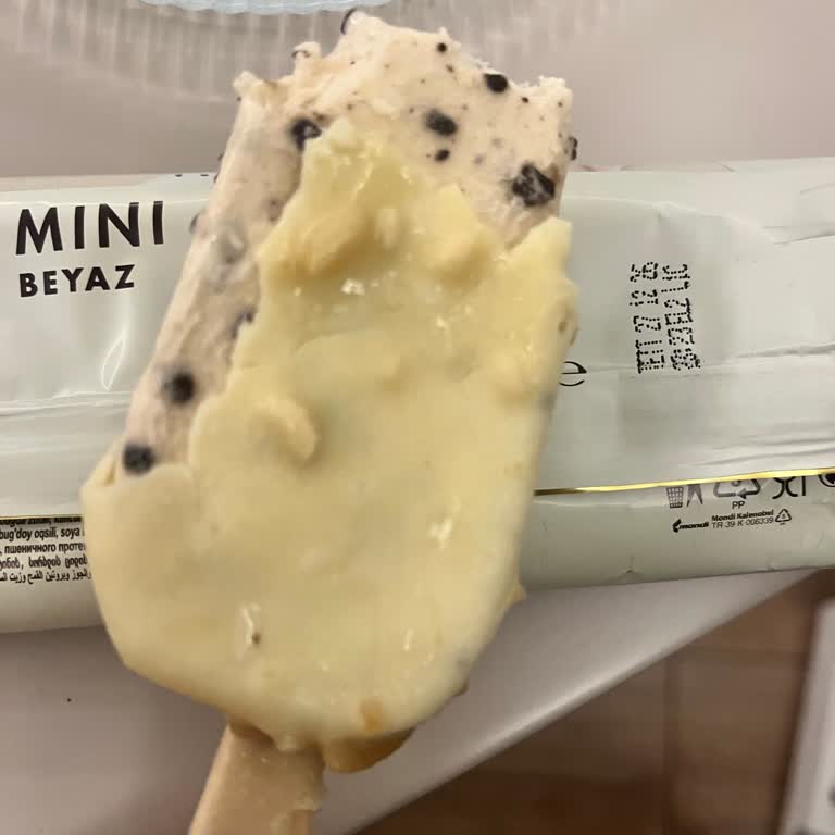 Taze Olmayan Dondurma Sağlığımızı Tehlikeye Attı