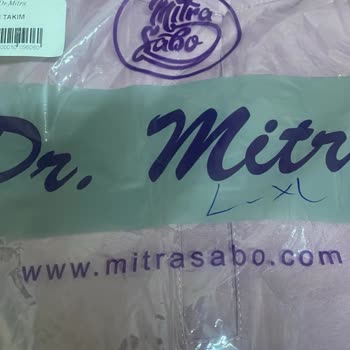 Sipariş Ettiğim Hemşire Forması Yanlış Model Ve Renkte Gönderildi İletişim Kesildi