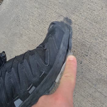 Leon Outdoor Kısa Sürede Yırtılan Ayakkabı!