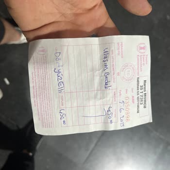 Pamukkale Servisi Zamanında Gelmedi, Taksi Ücreti Mağduriyeti