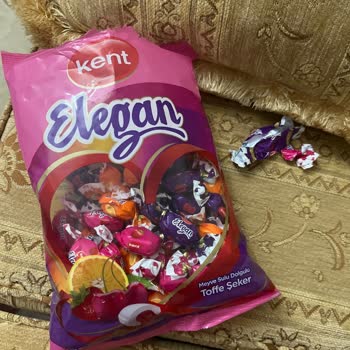 Bayram Şekerinden Çıkan Plastik Parçası Güvenimi Sarsıyor