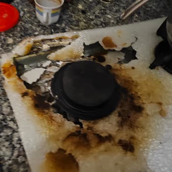 Arçelik Ankastre Fırın Camı Tekrar Patladı, Kullanıcı Hatası Denilerek Sorumluluk Alınmıyor