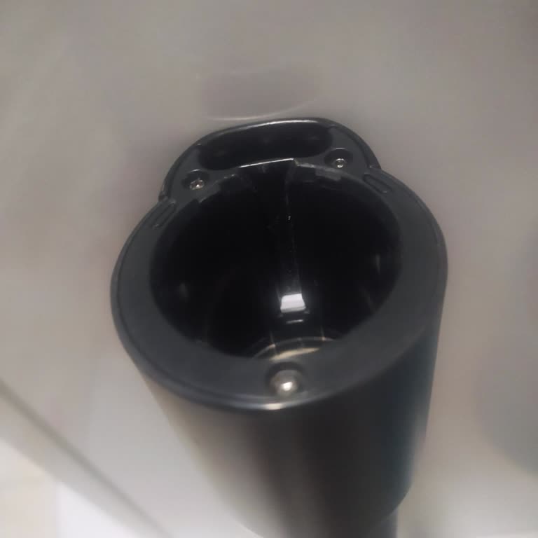 Yeni Aldığım Süpürgenin Bağlantı Yerinde Sürekli Sorun Yaşıyorum