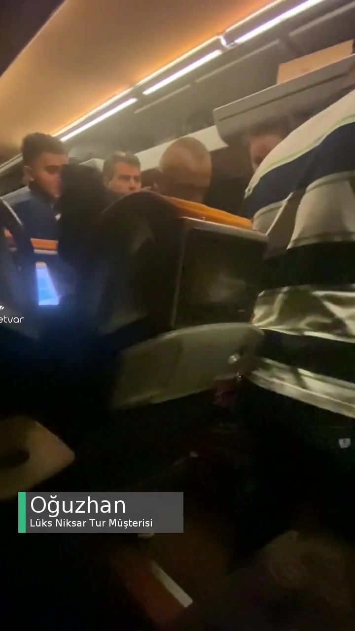 Lüks Niksar Tur İnsanları Mağdur Etmeye Devam Ediyor! videonun kapak resmi