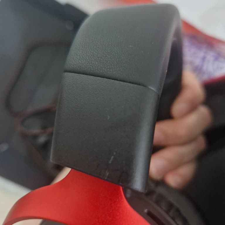 Satın Aldığım Kulaklık Çizikli Çıktı, İade Talep Ediyorum