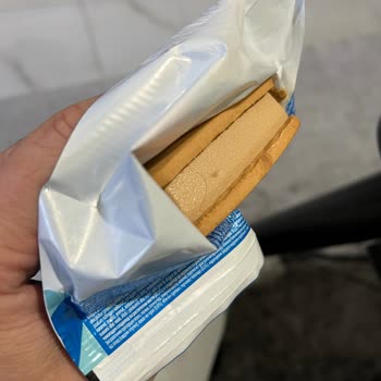 Dondurmada Çıkan Kıl Ve Algida'nın İlgisizliğiyle Hayal Kırıklığı