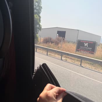 Küçük Ve Konforsuz Araç, Yetersiz Hizmet