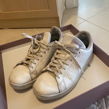 Adidas Ayakkabılarda Kısa Sürede Deformasyon Ve Yetersiz Dayanıklılık