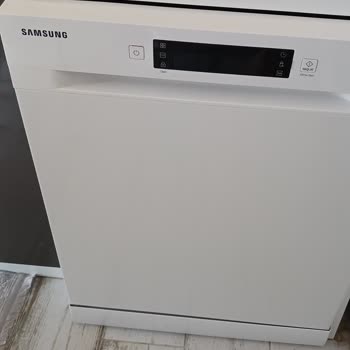 Bulaşık Makinesinde Paslanma Ve Plastik Kaplama Sorunu Sağlık Riski Yaratıyor