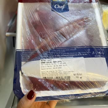 Metrodan Alınan Dana Etinde Ağır Koku Ve Bozuk Tat Sorunu