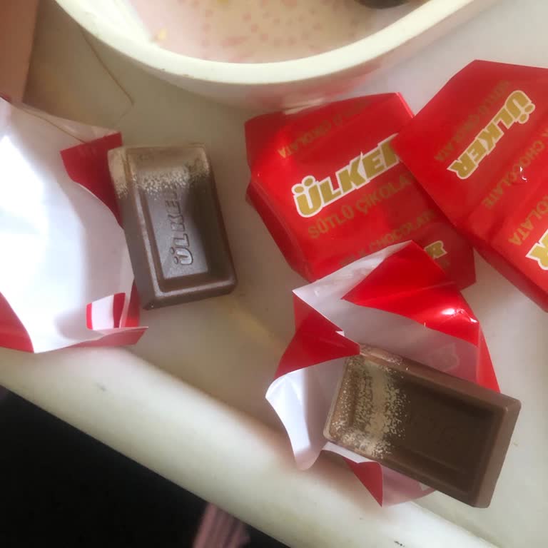 Ülker Çikolatanın Görünümü Ve Tadı Beklentimi Karşılamadı
