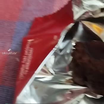 Ülker Dankek Tart Kek Çilekli'de İçinde Kurt Çıktı Hem De Birçok!