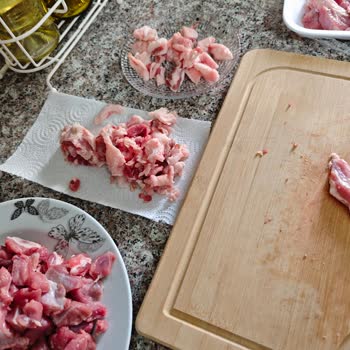 Migros'tan Alınan Kuzu Kavurma Etinde Temizlik Ve Kalite Sorunu