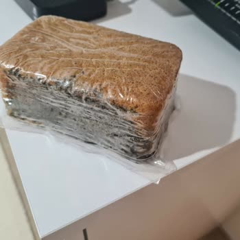 Küflü Ekmek Ve Soğuk Zincirsiz Ürünler, İlgisiz Müşteri Hizmetleriyle Mağduriyet