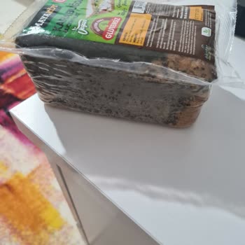 Küflü Ekmek Ve Soğuk Zincirsiz Ürünler, İlgisiz Müşteri Hizmetleriyle Mağduriyet