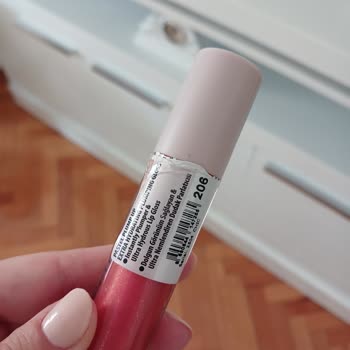 Watsons'tan Satın Alınan Kullanılmış Gloss Ürünü Hayal Kırıklığı Yarattı