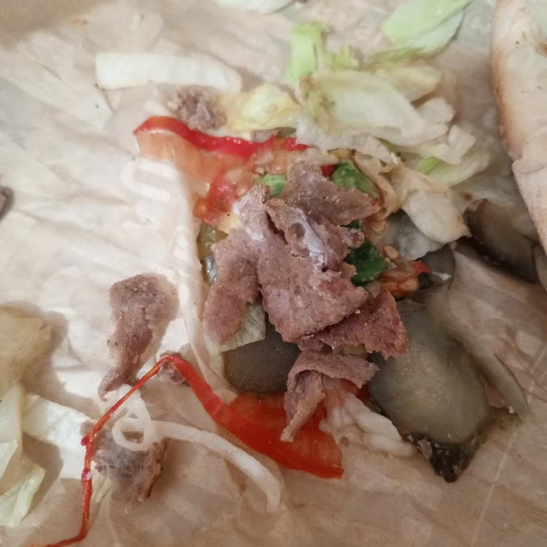 Başlıkta Et Döner Yazıp Farklı Ürün Göndermeleri