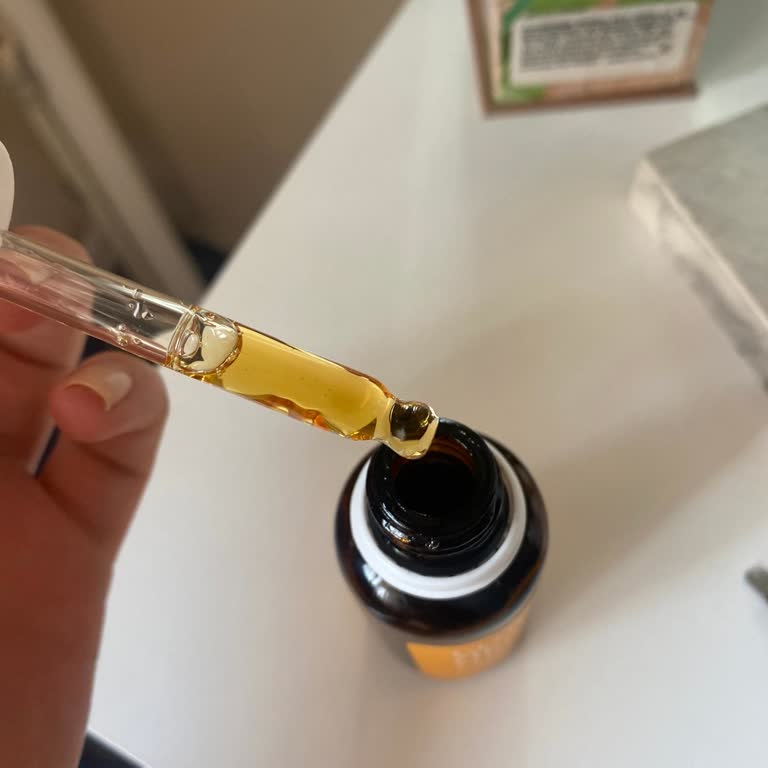 Bozuk C Vitamini Ürünü Ve Eski Ambalaj Gönderimi Hakkında Şikayet