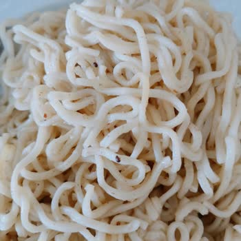 İndomie Noodle İçinde Böcek Çıkmasıyla Yaşadığım Hijyen Şoku