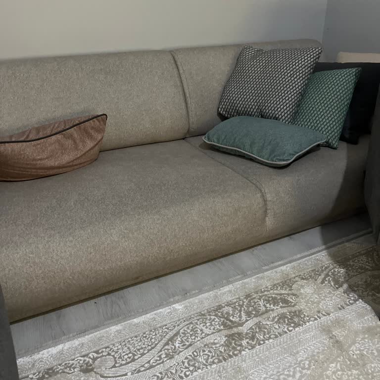 Koltuk Takımı Ayaksız Kaldı, Hiçbir Destek Alamadım