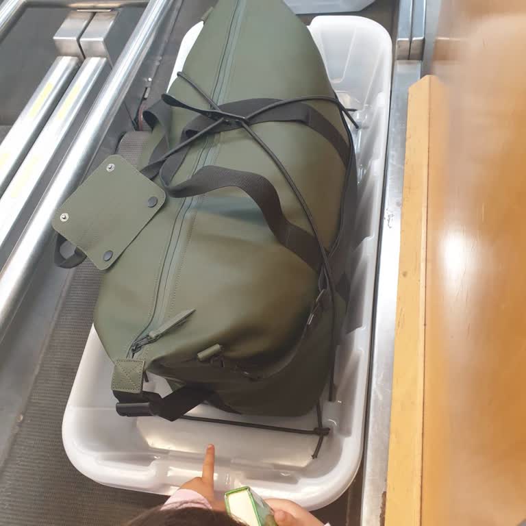 Anfrage zum Verbleib eines Handgepäckstücks auf AJet-Flug VF534 (AnadoluJet)