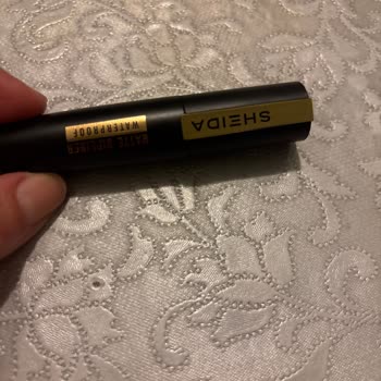 Tshop Aldığım Ürünler Bozuk Ve Tarihi Geçmiş Çıktı, Cildimde Sorun Oluştu