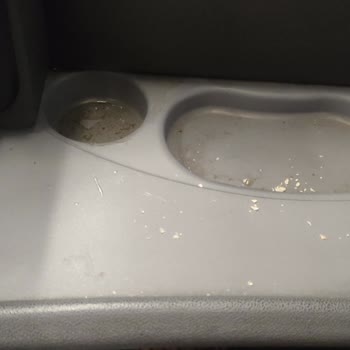 Otobüste Hijyen Eksikliği Ve Şoförün Uygunsuz Davranışları Yolculuğu Çekilmez Kıldı