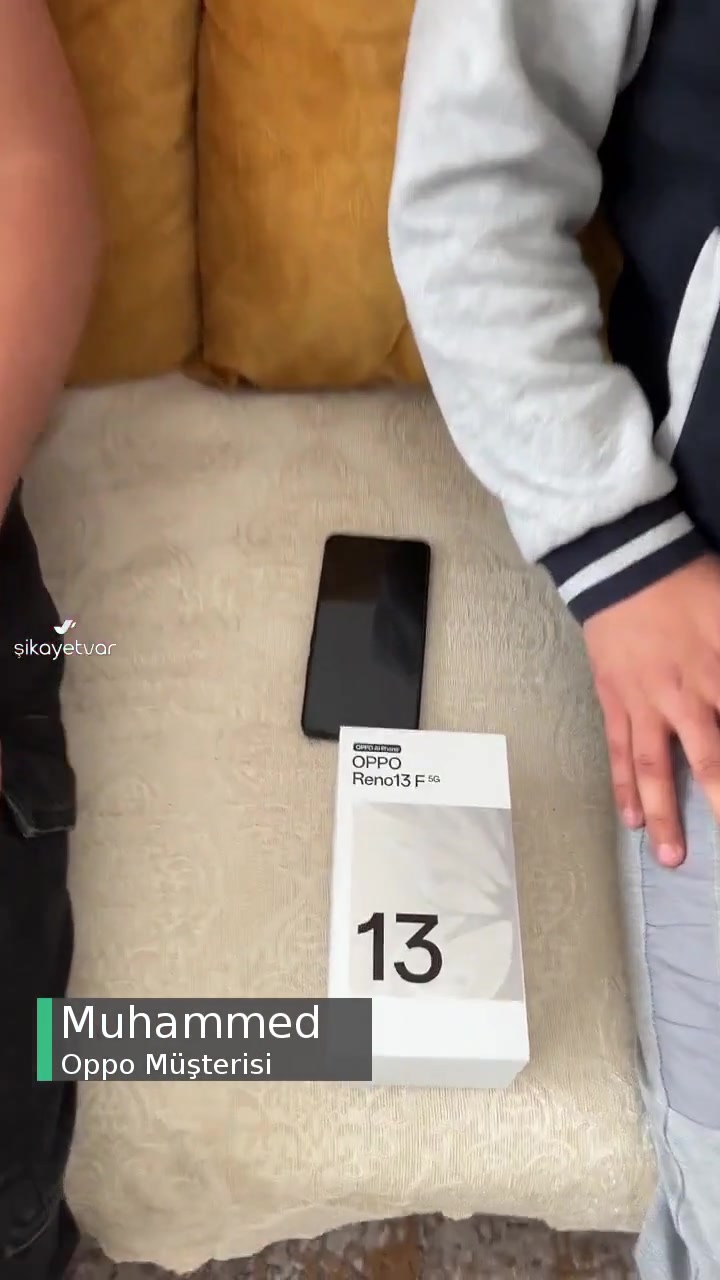 Oppo Reno 13 F Modeli Ekran Yüz Tanıma Kilidi 2 Kişi Tarafından Açıldı! videonun kapak resmi