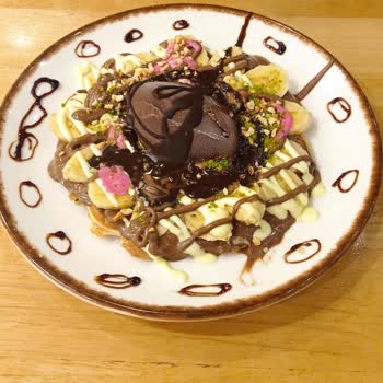 Mado'da Özensiz Sunum Ve Saygısız Personel Deneyimi Hayal Kırıklığı Yarattı