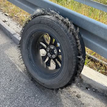 Europcar Araç Kiralama Şirketinin 11 Yıllık Lastik İhmali Hayatımızı Tehlikeye Attı
