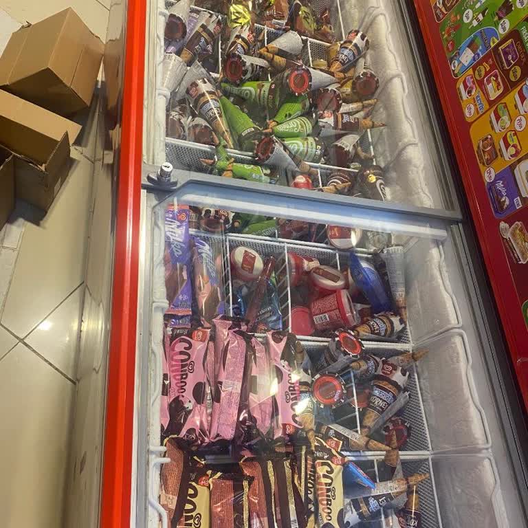 Sipariş Teslimatında Sorumsuzluk Ve Ürün Yerleştirme Problemi