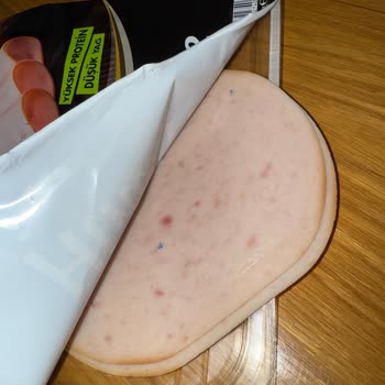 Namet Hindi Füme Ürününde Mavi Plastik Benzeri Yabancı Madde Şikayeti