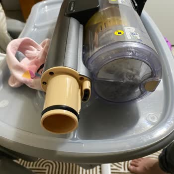 Philips Süpürge Aparatında Kırık Nedeniyle Kullanım Sorunu