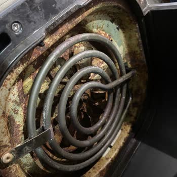 Philips Airfryer'da Kısa Sürede Oksitlenme Ve Servis Mağduriyeti