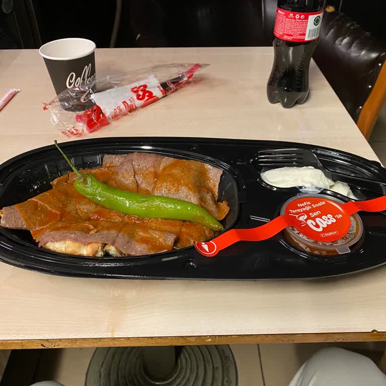 Baydöner Antalya Erasta Şubesinde Porsiyon Yanlışlığı Ve Yetersiz Servis