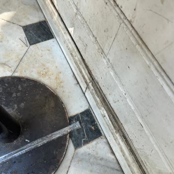 Kahve Dünyası Suadiye Şubesinde Hijyen Eksikliği Ve Kapalı Alan Sorunu