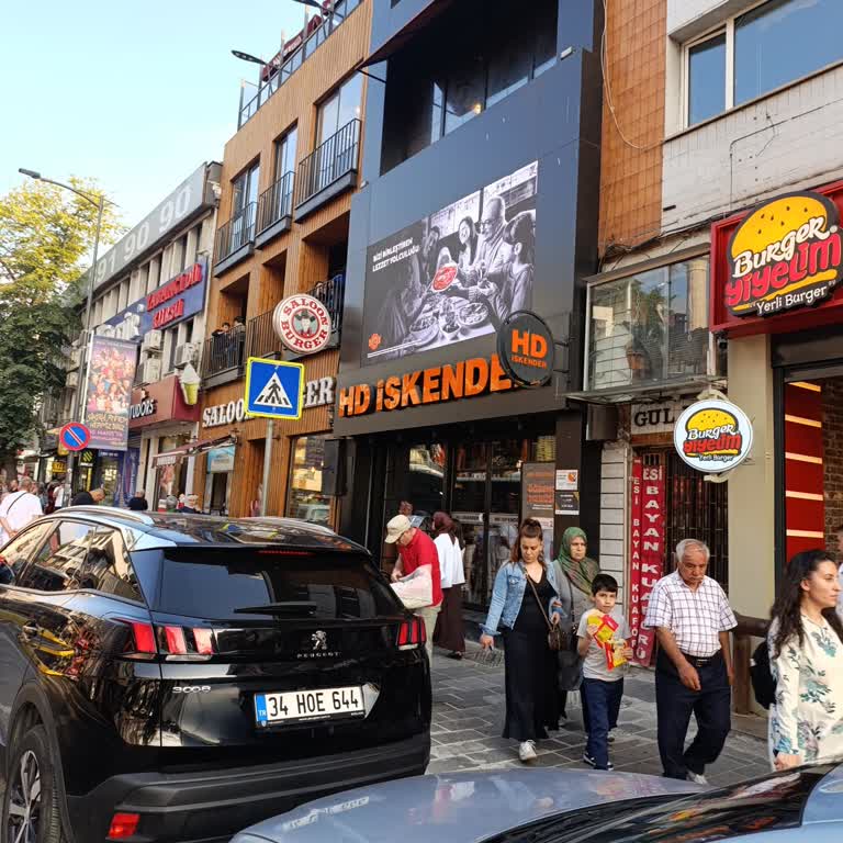 Üsküdar'daki Bu Mekanda İlgi Ve Hizmetten Memnun Kalmadım
