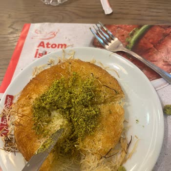 Ankara Kızılay Baydöner Şubesinde Servis Ve Ürün Kalitesi Sorunu