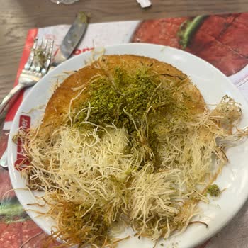 Ankara Kızılay Baydöner Şubesinde Servis Ve Ürün Kalitesi Sorunu