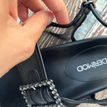 İkinci Kullanımda Yırtılan Sandalet İçin Acil Çözüm Talebi