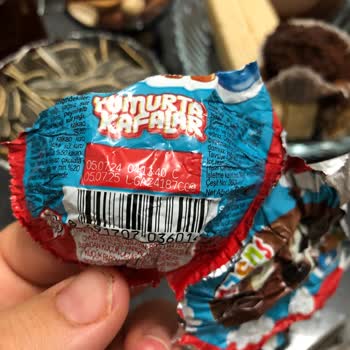 Taze Olması Gereken Çikolatanın Beyazlaması Sağlık Endişesi Yarattı