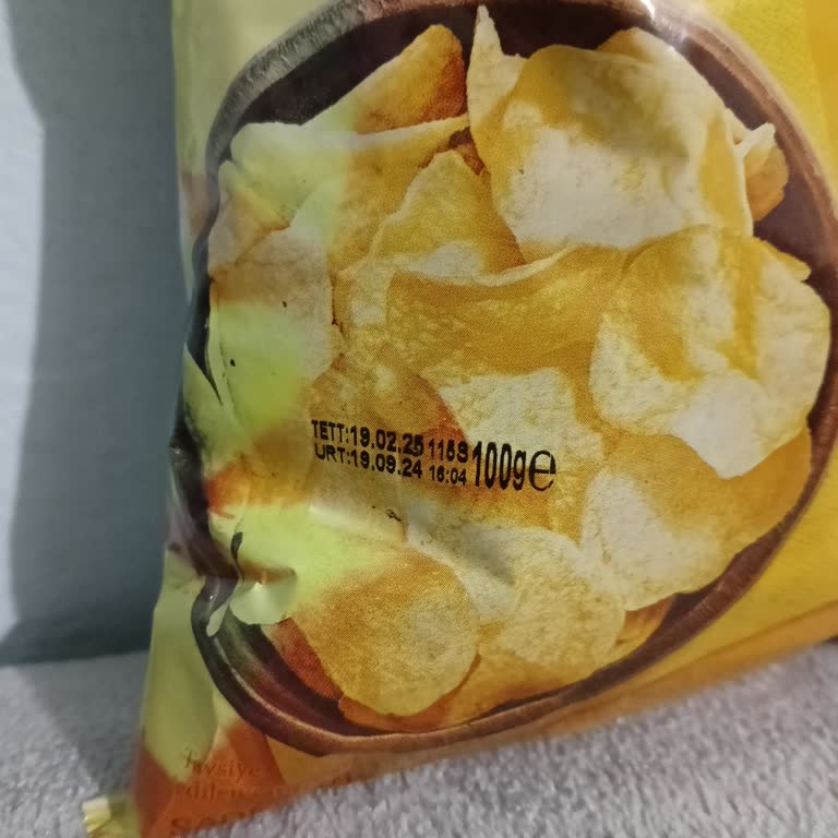 Son Kullanma Tarihi Geçmiş Ve Bozulmuş Lays Ürünü Teslimatı