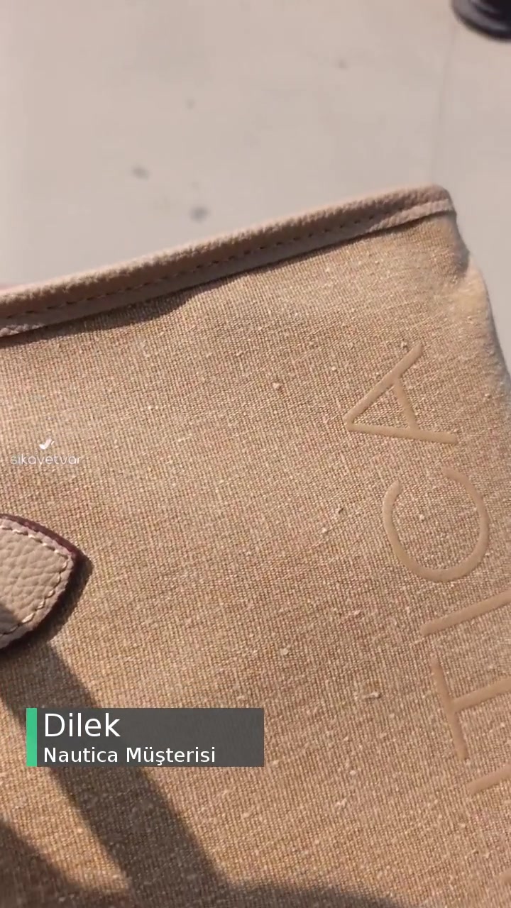 Nautica Çantada Beyaz Pamukçuk Oluştu videonun kapak resmi