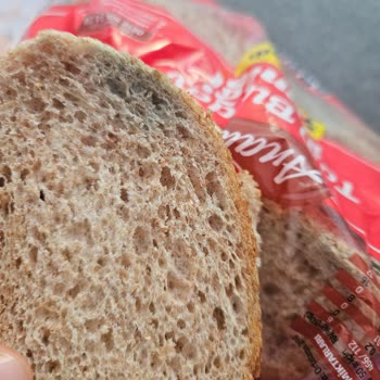 UNO Tam Buğday Ekmeğinde Tekrarlayan Küf Ve Kötü Koku Sorunu