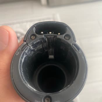 Philips 7000 Süpürge Borusu Darbe Olmadan Çatladı Kronik Sorun Mu