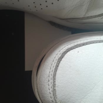 Kısa Sürede Deforme Olan Adidas Ayakkabı İçin Değişim Talebi