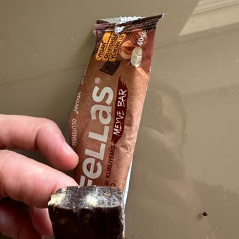 Migros'tan Aldığım Fellas Meyve Barı Küflü Çıktı